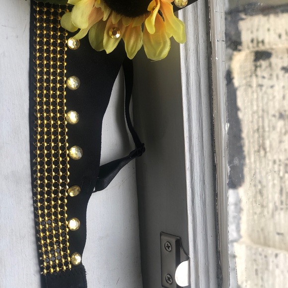 Yellow Sunflower Inspired Rave Bra - Picture 4 of 5